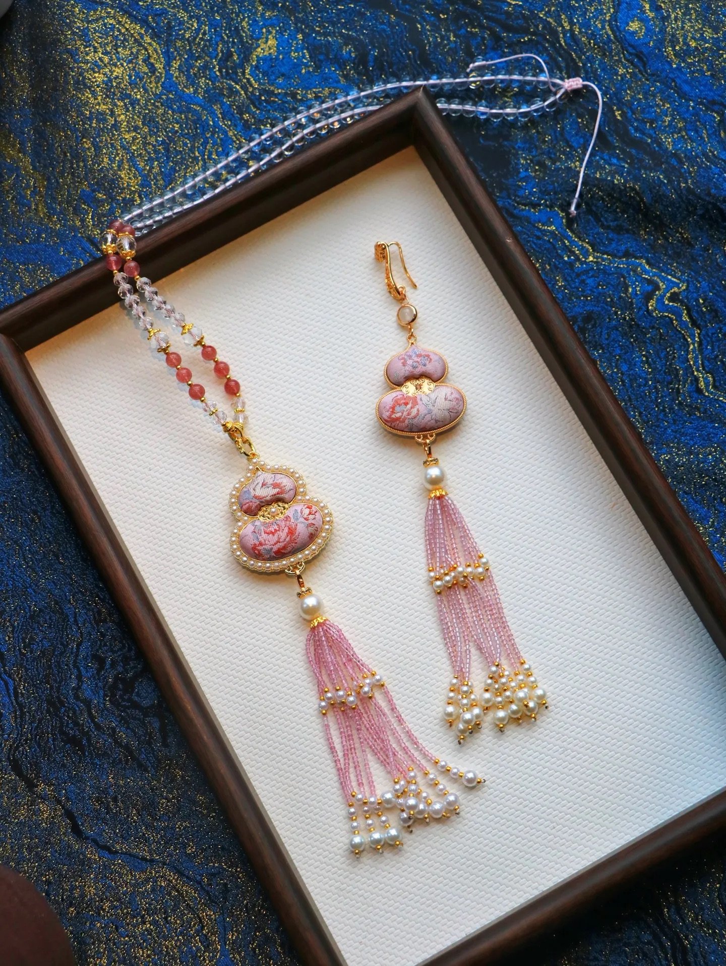 Drifting Clouds Tassel Necklace